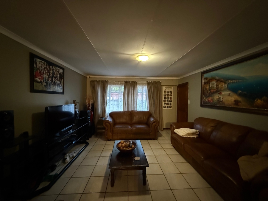 2 Bedroom Property for Sale in Bodorp North West